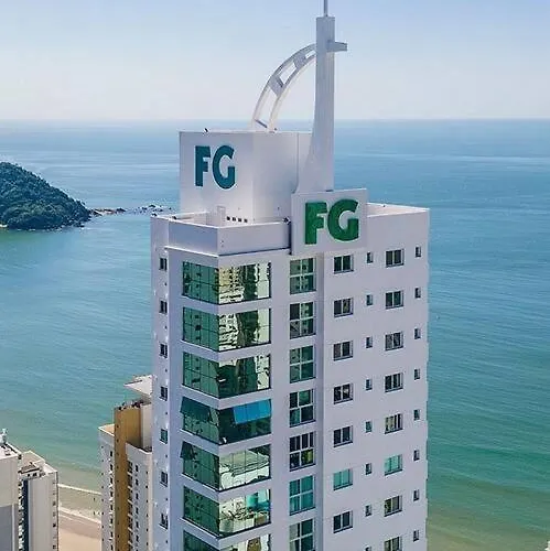 Ape Eleganza | Bc | 150M Do Mar | Fg | 4 Qtos