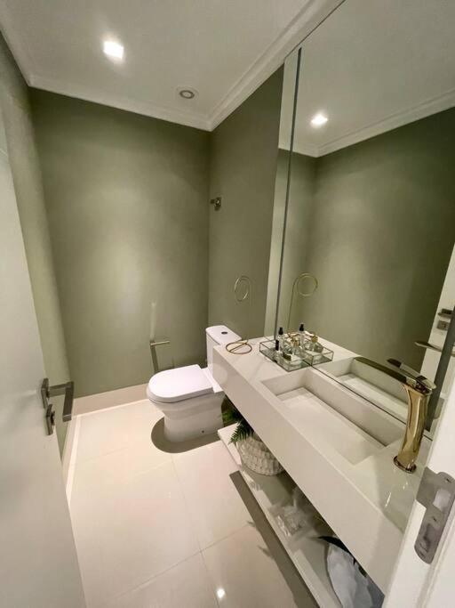 Ape Eleganza | Bc | 150m Do Mar | Fg | 4 Qtos Balneario Camboriu